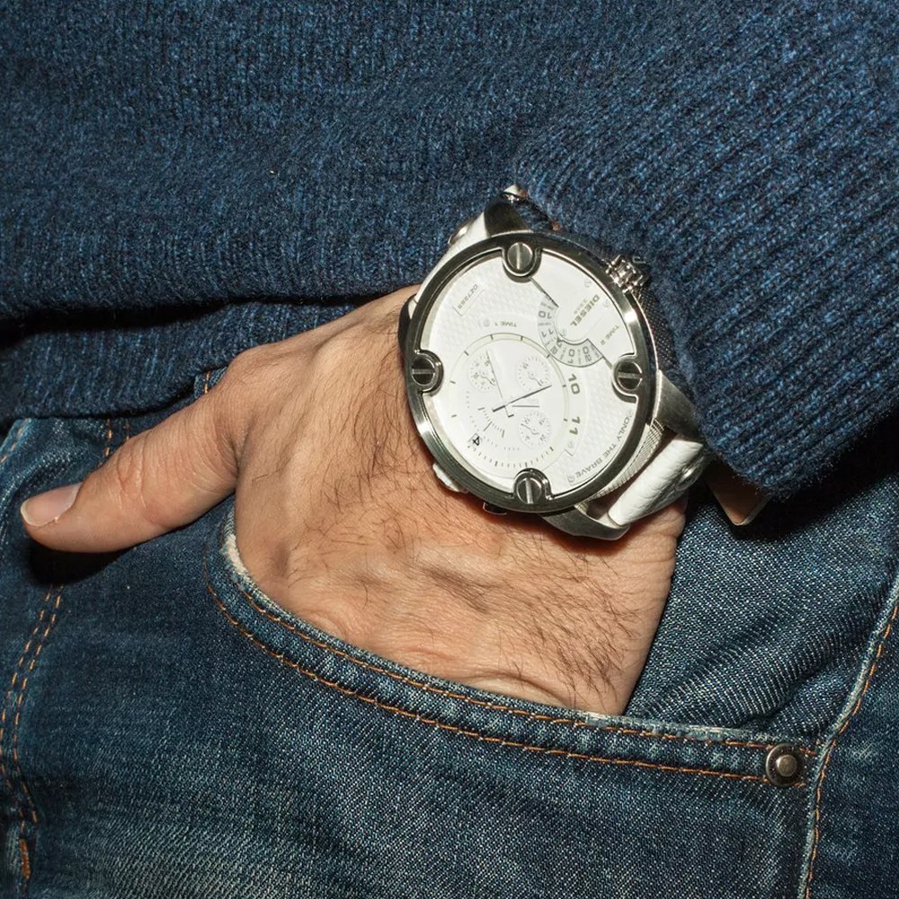 Diesel DZ7265 Badass Chronograph Men's Watch – White Dial & White Leather Strap